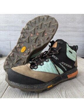 Merrell Zion Mid WP X Unlikely Hikers Women’s 12 Waterproof Hiking Boots M11